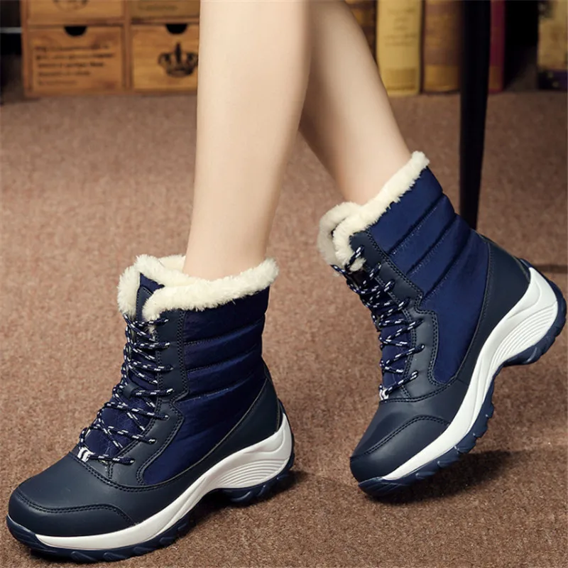 

Outdoor Woman shoes winter boots Plus velvet warmth leather Climbing leisure Walking shoes snow boots Anti-skid Bare boots mujer