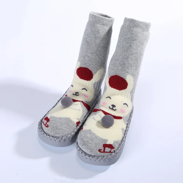 Носки детские возраст 1-3 года домашняя обувь; носки для новорожденных; зимние толстые махровые хлопковые носки для маленьких девочек; забавные носки с резиновой подошвой для младенцев - Цвет: gray rabbit
