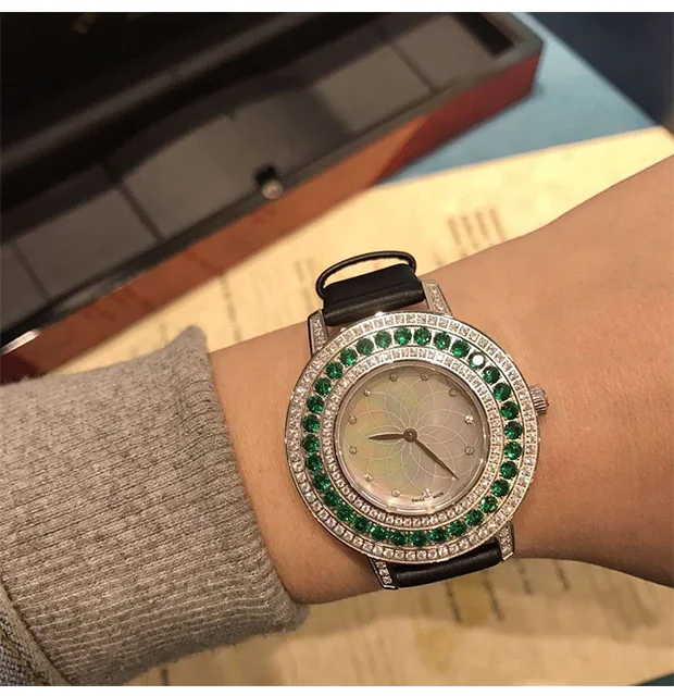 

famous Women's Watches Top Runway Luxury European Design Automatic Quartz Wristwatches FL304P