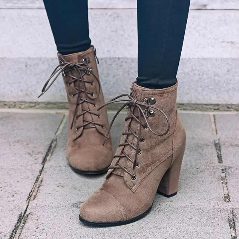 female desert boots
