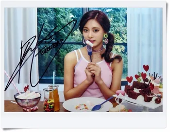 

signed TWICE Tzuyu autographed photo LIKEY Twicetagram 4*6 inches K-POP collection freeshipping 112017