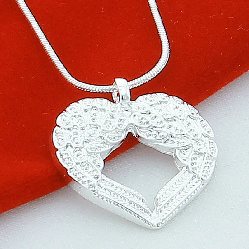 New Trendy Style 925 Silver Necklace Fashion Angel Wings Heart Pendant Necklace for Women Fine Jewelry
