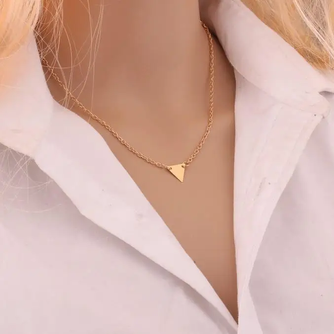

Fashion Short Clavicle Geometry Triangle Sequins Copper Bead Chain Multi-layer Short Necklace For Women Chokers Necklaces