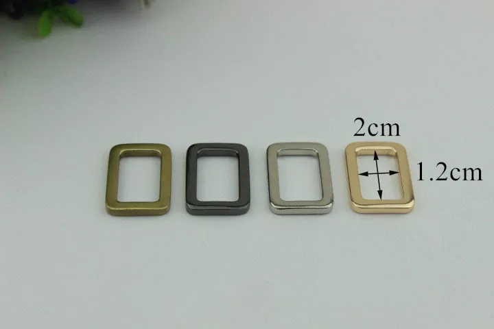 4398513262_1650373796