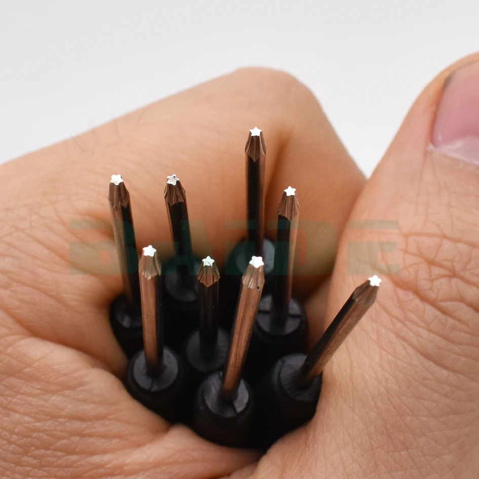 hand screwdriver