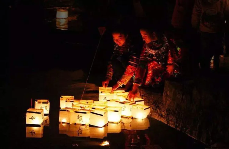 10 шт., новинка, китайский квадратный фонарь желаний со свечами, плавающая вода, речной светильник, лампа для свадьбы, бассейна, вечерние украшения