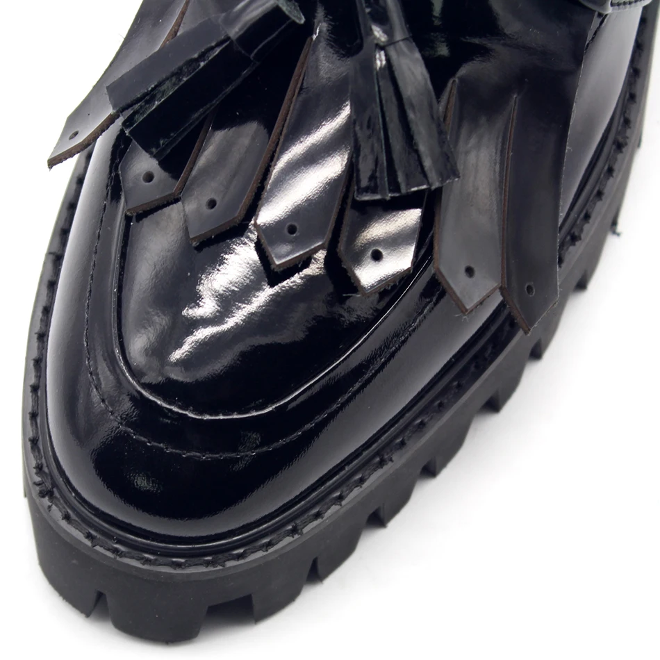 Официальная обувь в деловом стиле с бахромой; женские лоферы без застежки на плоской подошве для вождения; Лидер продаж года; сезон весна