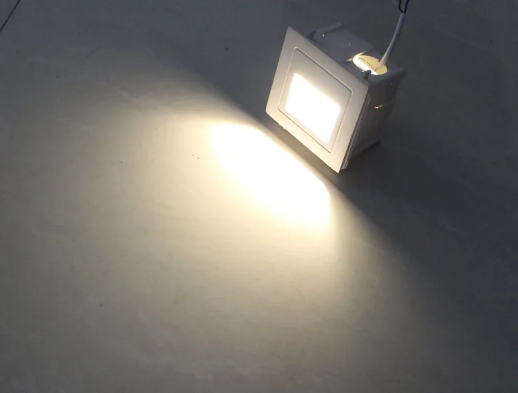 white warm white (1)