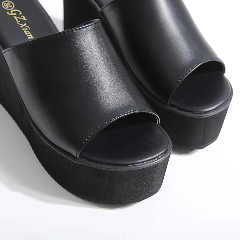 Женская обувь на платформе; летние шлепанцы; zapatos mujer; женские шлепанцы на танкетке; обувь на высоком каблуке; босоножки; цвет белый, черный; обувь высокого качества