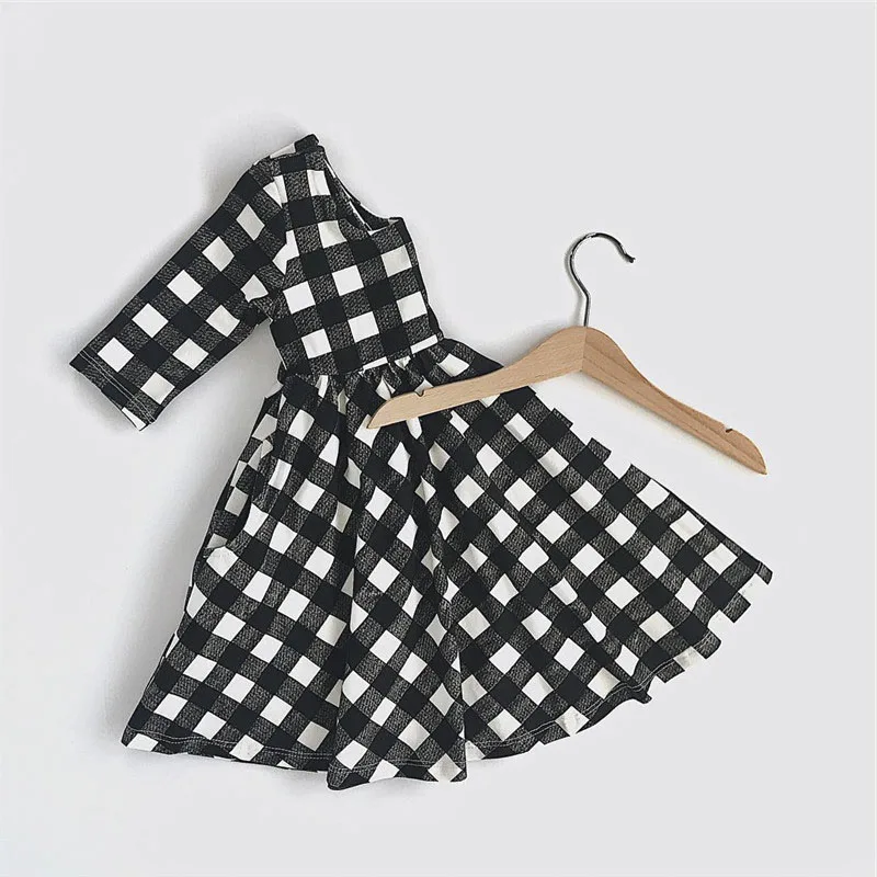 vestido xadrez preto e branco infantil