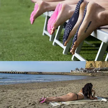 

1 Pair Adhesive Foot Pads Feet Sticker Stick On Soles Flexible Anti-slip Beach Feet Protection MH88