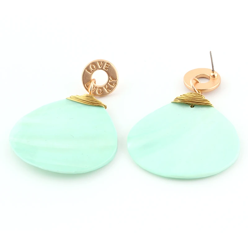 Dangle earrings