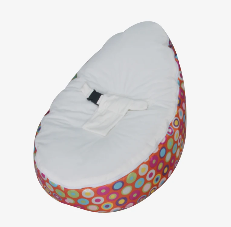 Детский стул/покрывало для кровати с разноцветными кружочками