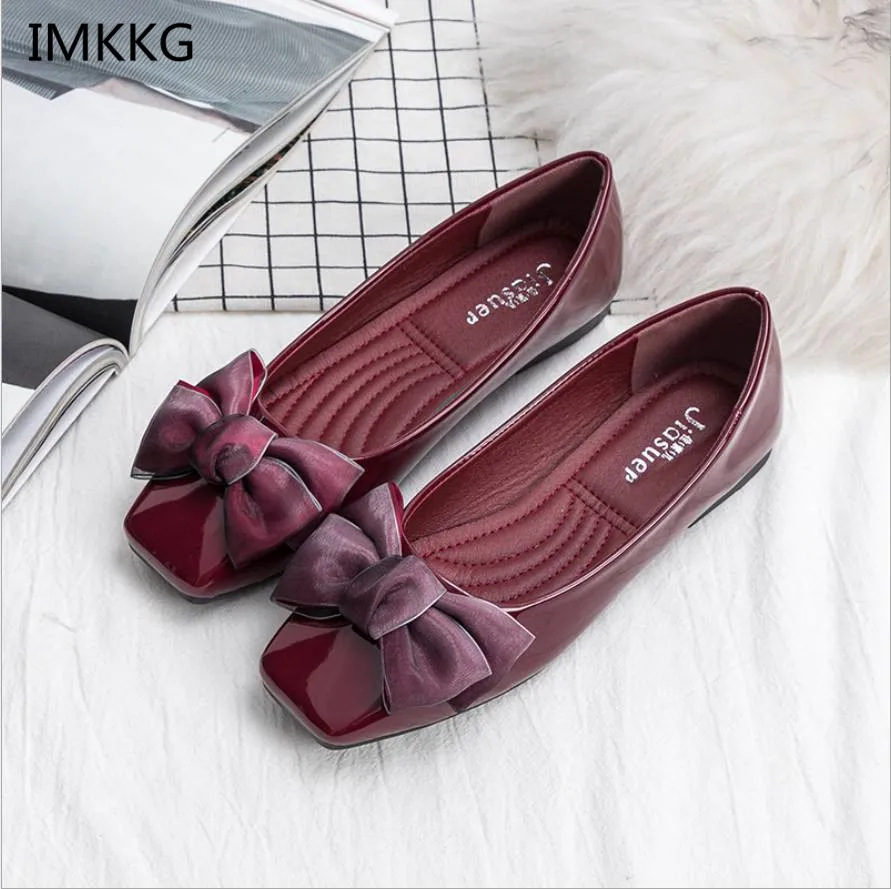 

2018 Korean New Fashion Spring Summer Women Flats Shoes Ladies Bow Square Toe Slip-On Flat Women's Shoes Plus Size 35-41 m150