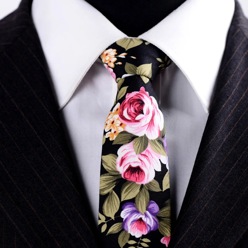 костюм и галстук нижний новгород официальный сайт. галстук под черный костюм и белую рубашку. галстук фон. костюм и галстук саранск. темно-синий костюм мужской для фотошопа.