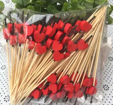 100pcs12cm романтические бамбуковые зубочистки сердца фруктовые вилки палочки буфет кекс Cocktail Коктейльные Свадебные украшения для праздника для вечеринки - Цвет: Black