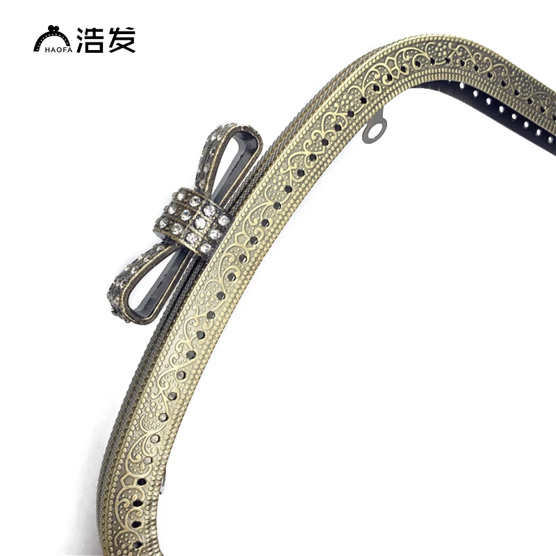 HAOFA 18cm Diamond Decoration Buckle Head Metal Purse Frame Clasp Vintage Bronze Bag Accessories  3pcs/lot Factory Direct Sale