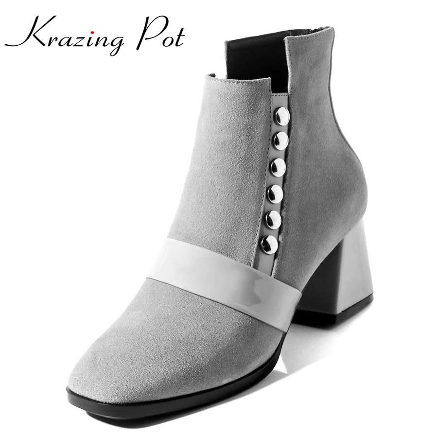 

Krazing Pot cow suede rivets winter shoes black thick high heels women ankle boots square toe lady warm solid European boots L03
