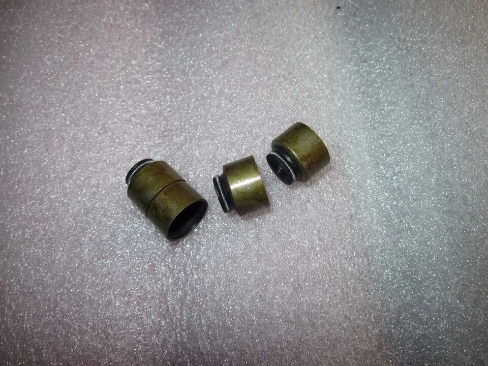 

Oil seals of Exhaust valve and intake valve of Fengshou J285T engine