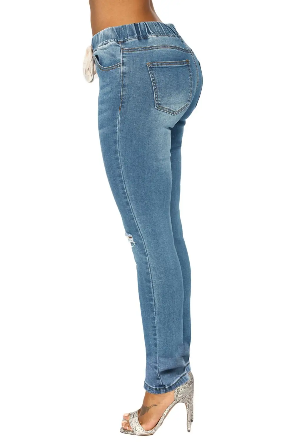 ripped pants woman(6)