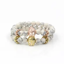 Браслет с короной из белой сосны