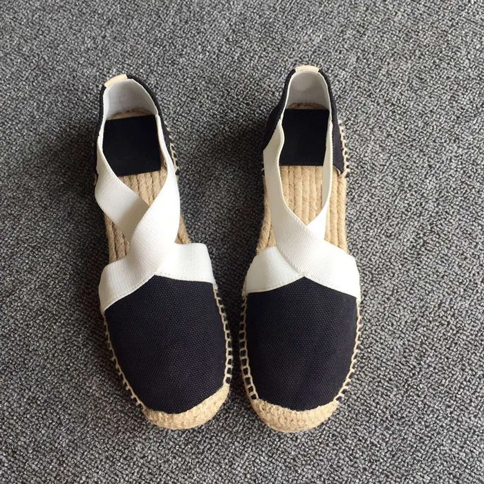 

Hot Sale Woman Shoes Black White Woman Flats Round Toe Chic Woman Casual Shoes Comfortable Espadrilles Brand Runway Star Shoes