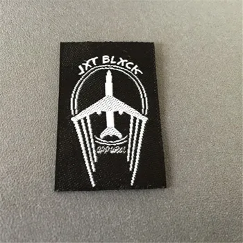 

Customized Woven Flag Labels Custom Sports Clothing Flag Labels