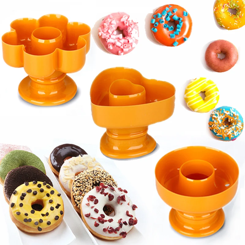 AKOAK 1 Pack Donut Molds Round Cookie Molds/Plastic Hollow Cake Bread Models DIY Baking Tools 