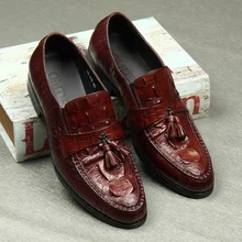 OMDE Fashion British Style Alligator Pattern Leather Loafers High Quality Tassel Slip-on Men Dress Shoes Round Toe Formal Shoes цена OMDE Fashion British Style Alligator Pattern Leather Loafers High Quality Tassel Slip-on Men Dress Shoes Round Toe Formal Shoes цены онлайн