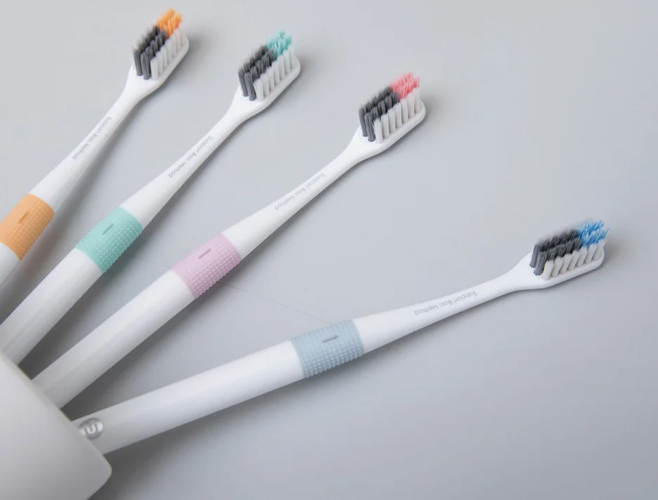 Xiaomi Doctor B Bass метод глубокой очистки зубная щетка 4 цвета/набор Мягкая зубная щетка для путешествий, дома, семьи