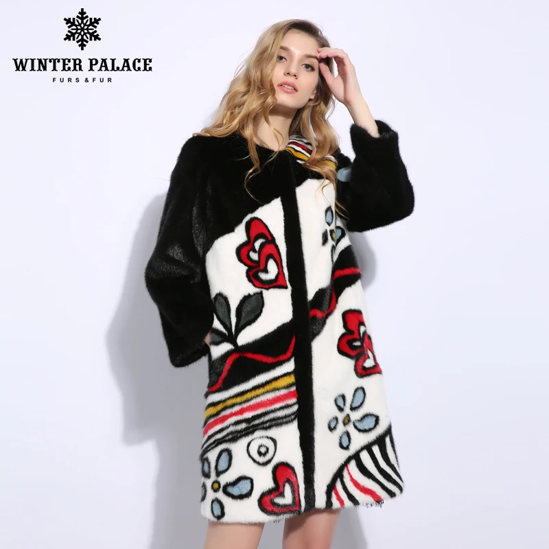 Playful pattern mink coat Round neck mink coats women real fur mink fur coat Imported velvet level