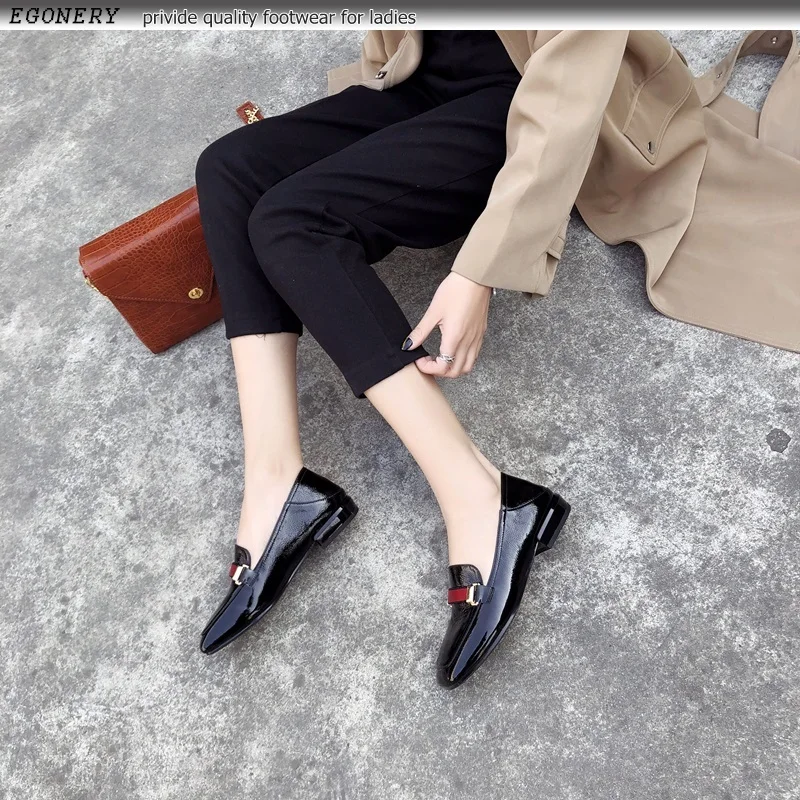 EGONERY/Женская обувь; коллекция года; сезон весна; новые модные женские туфли из лакированной кожи на плоской подошве с квадратным носком; удобные слипоны трех цветов