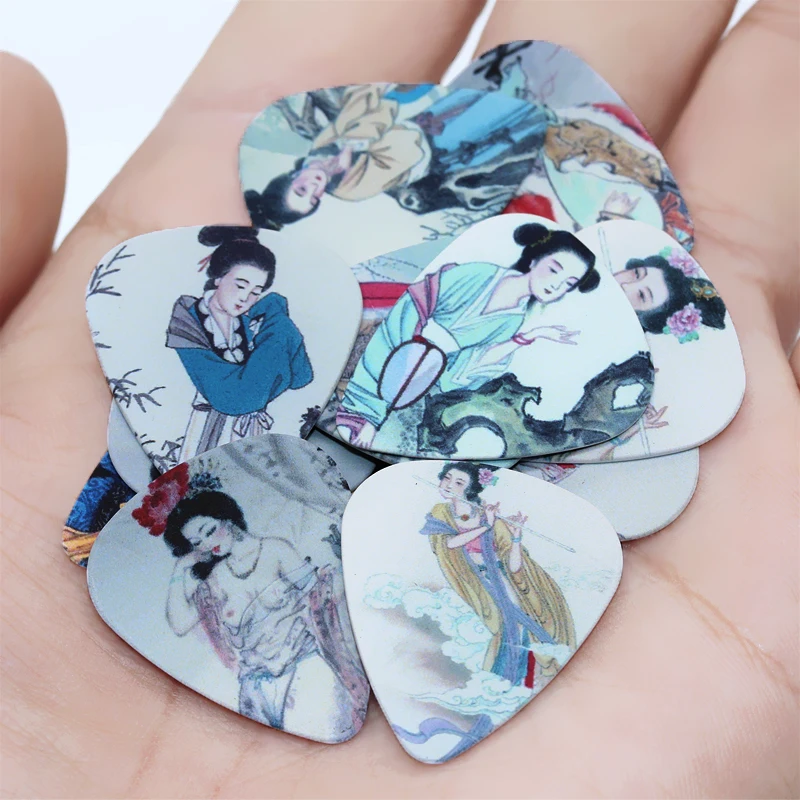 SOACH 50pcs/Lot 0.46/0.71/1.0mm Bass Guitar picks Guitarra Accessories Instrumento Musical Acoustic guitar paddle/ukulele Part