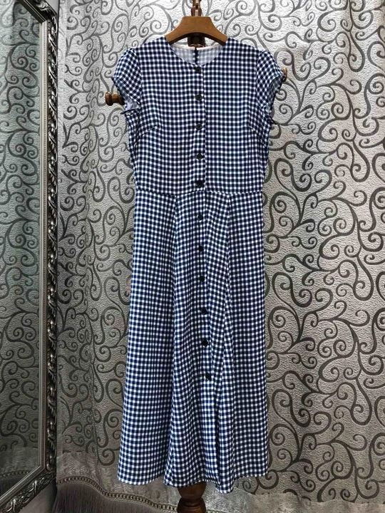 

Summer 2019 New Women's Dress 601 with Round Neck and Button Chequered Sleeveless Dress
