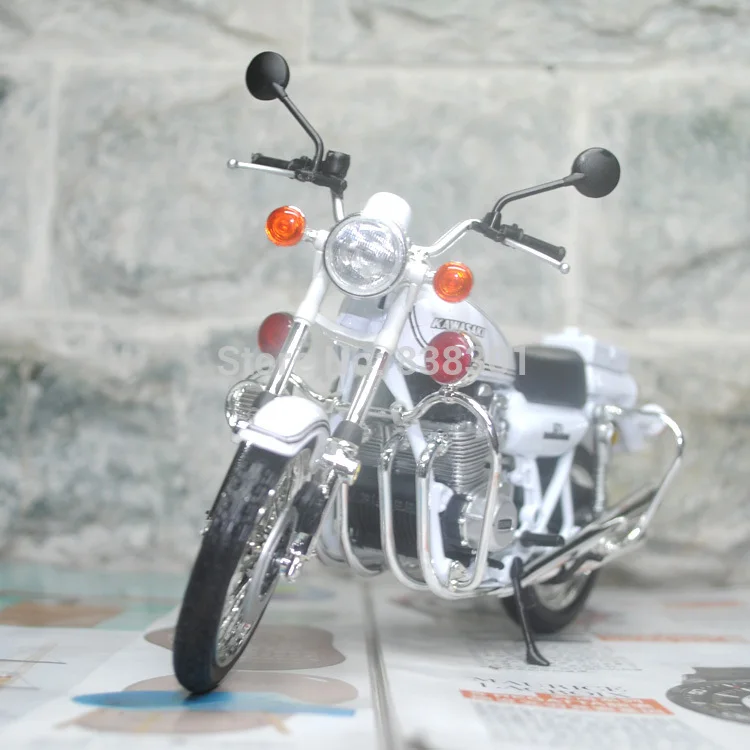 Абсолютно новые 1/12 масштабные игрушки, модели мотоциклов Kawasaki 750 RS-P мотоцикл литая металлическая модель игрушки для подарка/коллекции