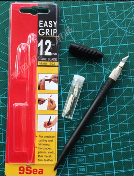 

Leathercraft Cowhide Precision Art Knife Model Carving Knife with 12 Blades