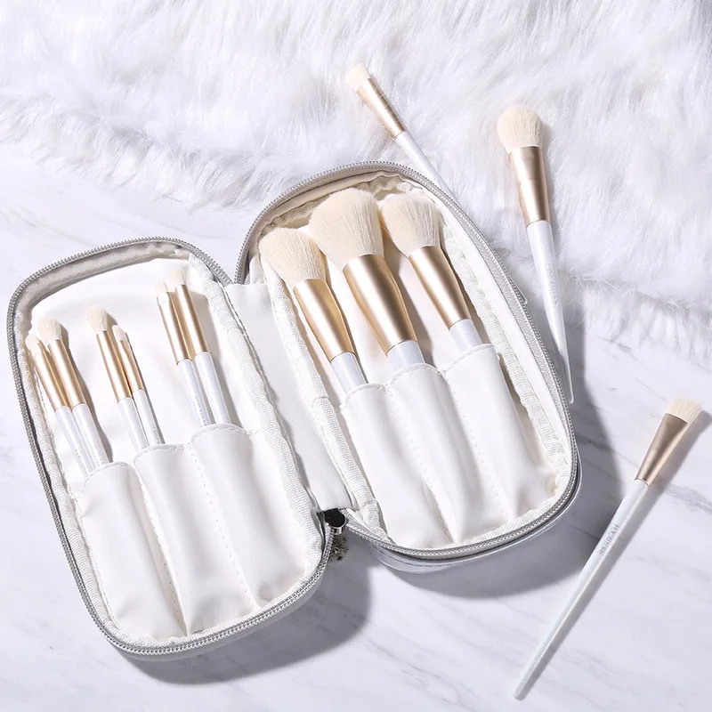 Online FOCALLURE 12PCS Makeup Brushes set Snow elf professional suitable for Eyeshadow foundation powder Luxury Makeup Brush Set Tools