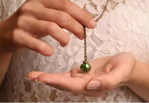 Зеленый мох ручной работы Стекло шар 16 мм шарообразный стеклянный флакон кулон ожерелье 70 см в длину(готовое ожерелье