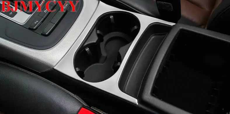 BJMYCYY нержавеющая сталь декоративные блестки для Автомобильная кружка панель для Audi Q5 2009