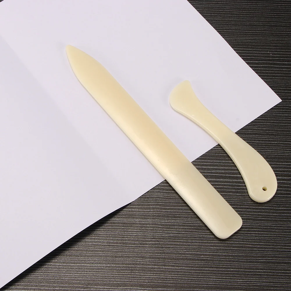 

2PCS Leather Craft Tools Bone Folder For Leather Scoring Folding Creasing Edges Paper Handmade Sewing Tools Accessories