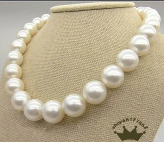 

HUGE NATURAL 18"12-13MM SOUTH SEA ROUND WHITE PEARL NECKLACE 14KGP
