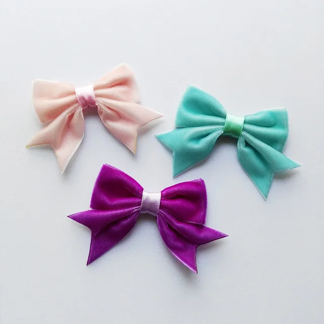 lovely velvet hair bows