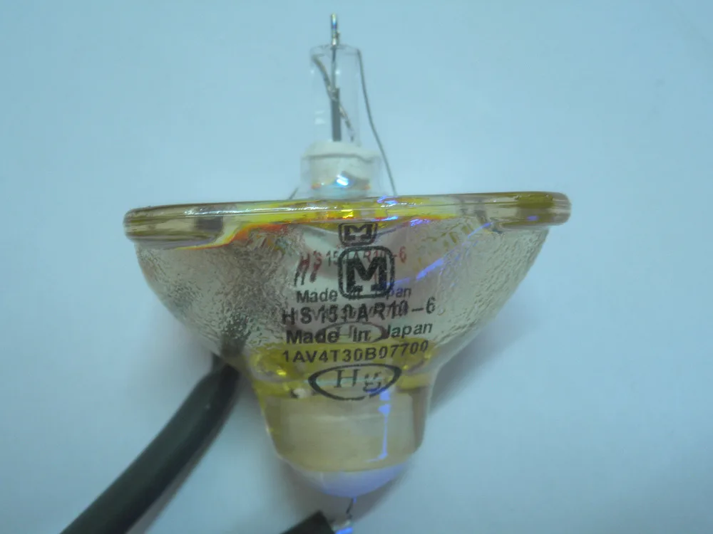 

Original Projector Lamp bulb DT00781 for Hitachi CP-RX70/X1/X2WF/X4/X253/X254,ED-X20EF/X22EF,MP-J1EF
