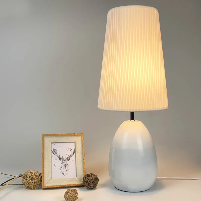 

CHENGYILT Creative Bedroom Feeding Lamp Warm White LED Night Light Cloth Decoration Table Lamp