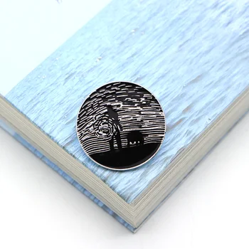 

20pcs/lot Black White Brooches Aurora Man and Dog Enamel Pin for Kids Lapel Pin Bag Pins Denim Jacket Women Brooch Badge SC4728