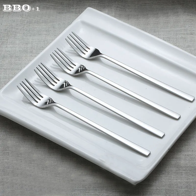 4pcs 21.5cm/8.5'' High Quality Stainless Steel Fork Korean Long Handled