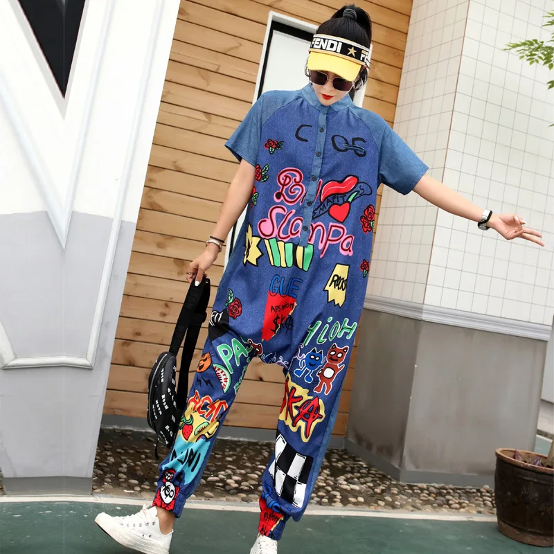 

Jumpsuit 2019 summer new Thai street fashion personality letter graffiti printing large size loose short-sleeved jumpsuit female