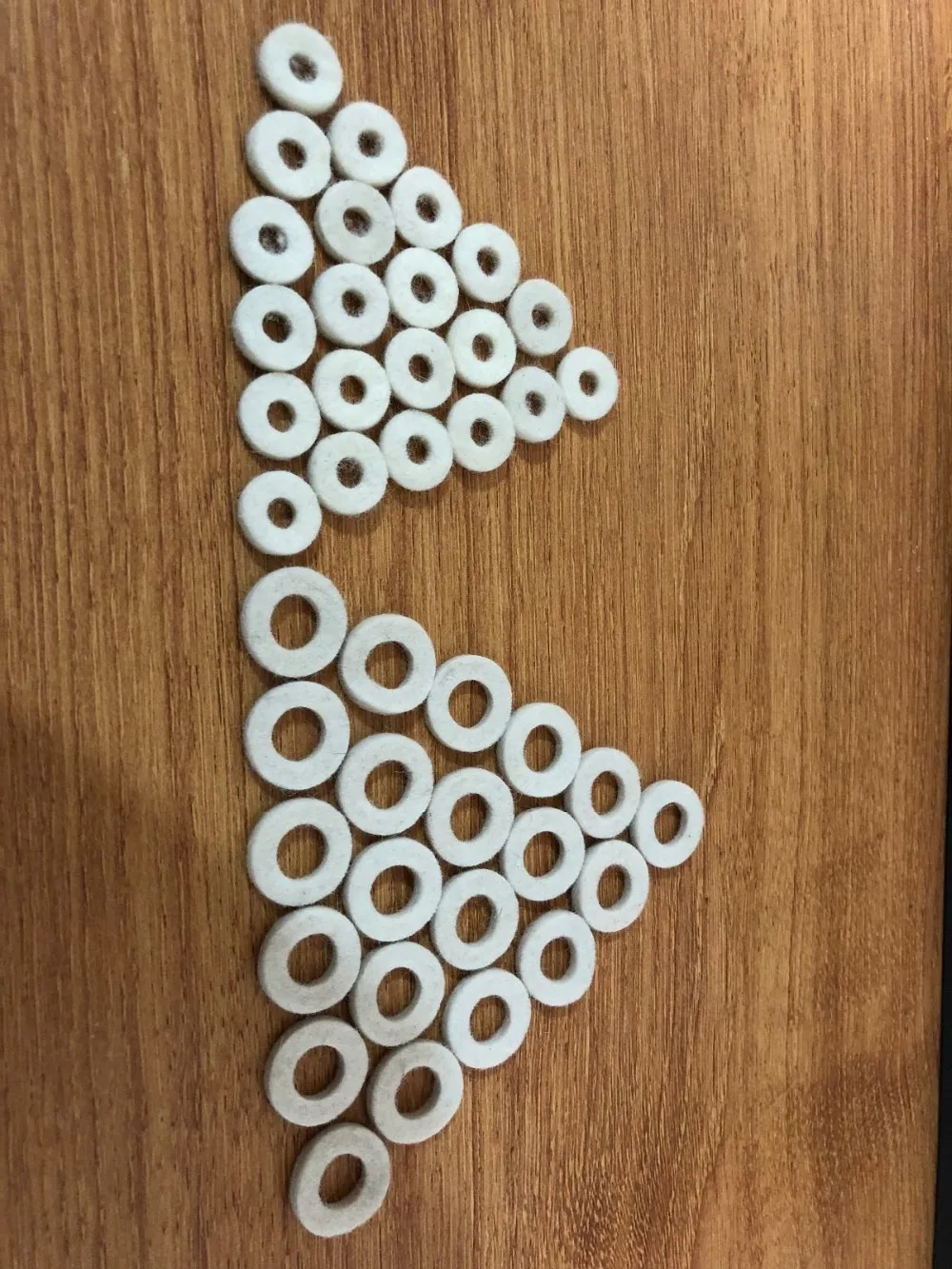 

120 pcs trumpet pads wool felt valve pads 2 sizes for top and bottom