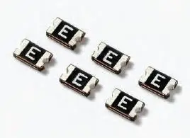 

Free shipping 100pcs The United States Littelfuse 0805L100WR 0805-1A 6V Lite brand imported spot