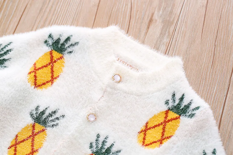 Теплый свитер с принтом ананаса для маленьких мальчиков и девочек однобортный Кардиган Осенний мягкий вязаный хлопковый свитер с круглым